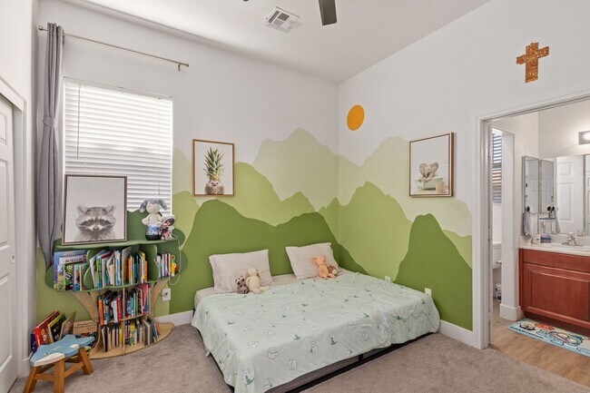 Building Photo - Beautifully Upgraded, Single Story 3 Bed, ...