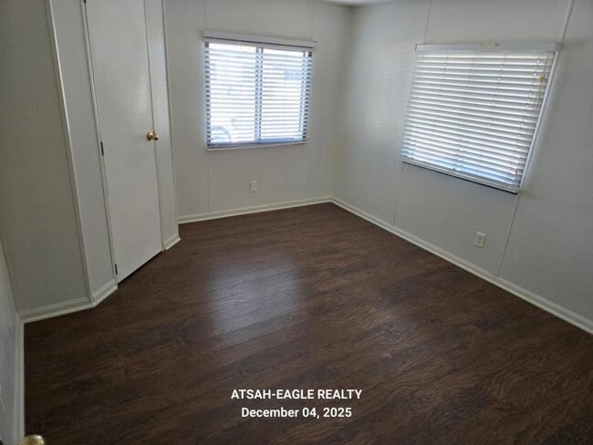 Building Photo - 153 Cll Hermosa