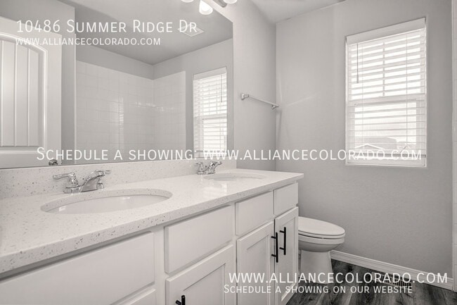 Building Photo - 10486 Summer Rdg Dr