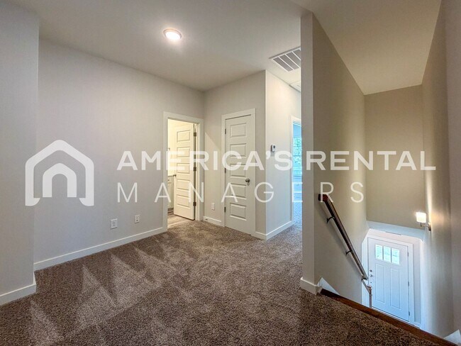 Building Photo - New Construction 4 Bed / 2.5 Bath Two Stor...