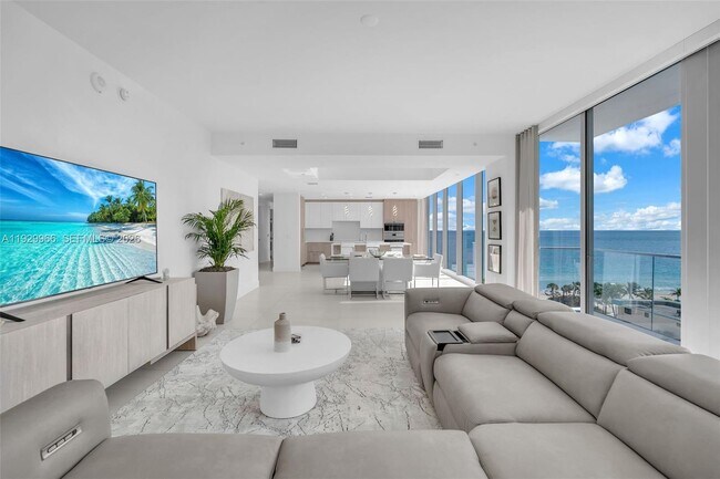 Building Photo - 151 N Seabreeze Blvd