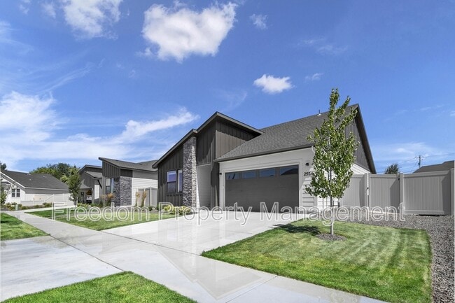 Building Photo - 2934 S Alcamo Wy