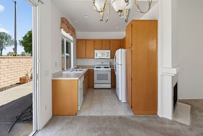 Building Photo - 8291 Gold Coast Dr
