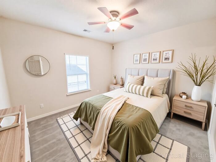 Building Photo - 94 Vivian Way