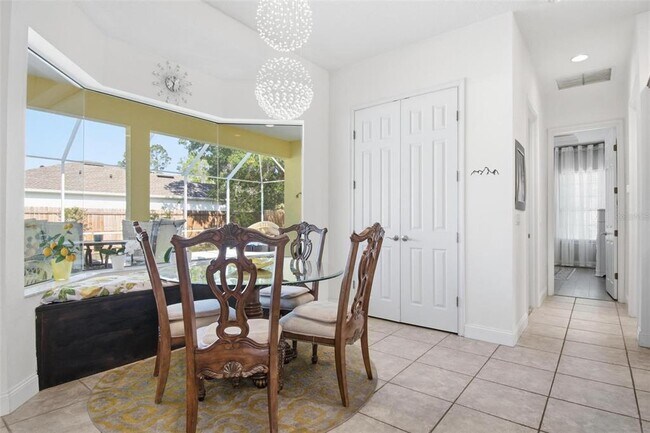 Building Photo - 118 Whispering Pine Dr