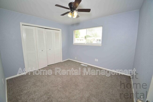 Building Photo - 3821 S 93rd E Ave