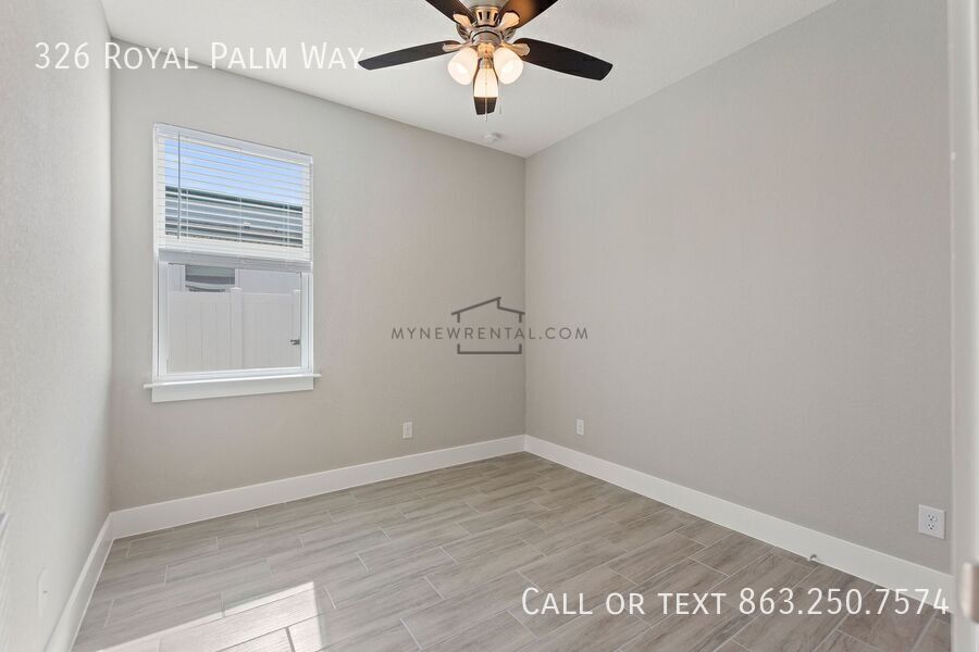 Building Photo - 326 Royal Palm Wy