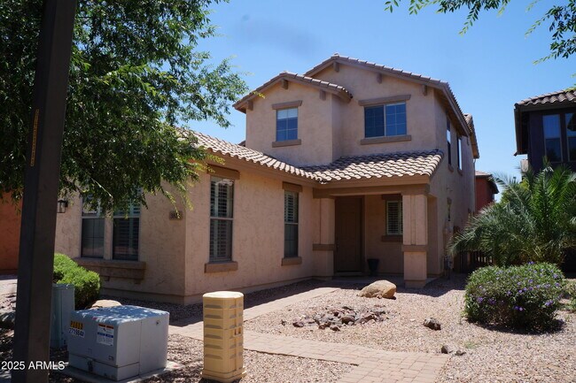 Primary Photo - 3829 E Morelos St