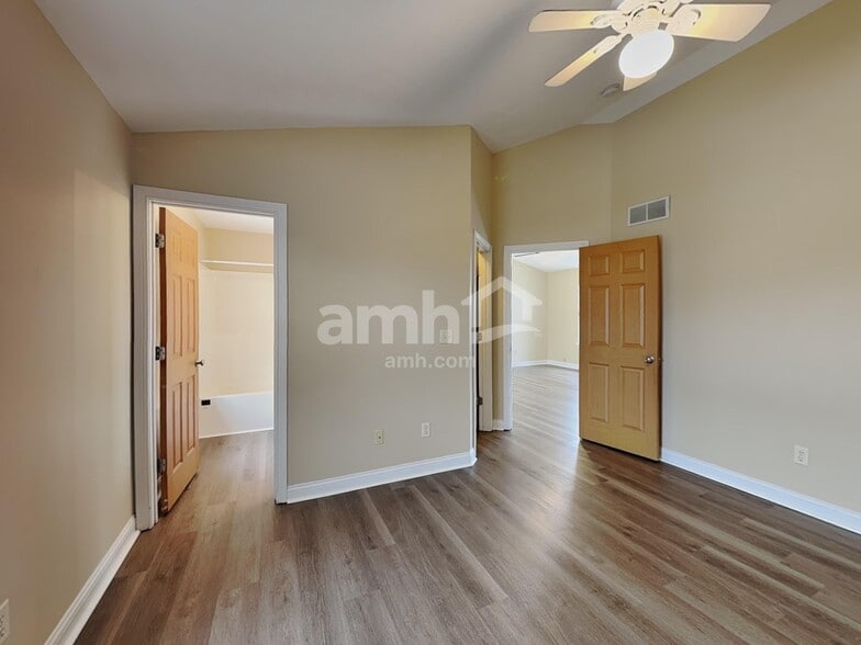 Building Photo - 1197 Catletts Ct