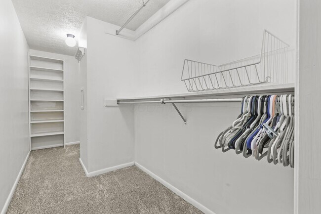 Building Photo - 4765 Smoketalk Ln