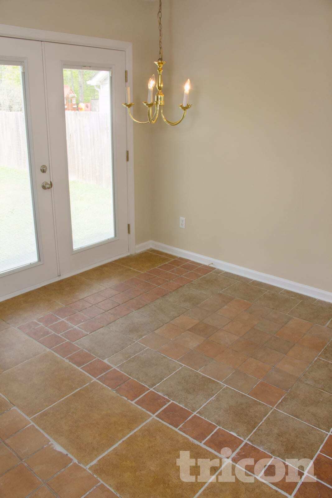 Building Photo - 11330 Northwoods Forest Dr