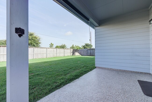 Building Photo - 1005 Blue Beech Ln