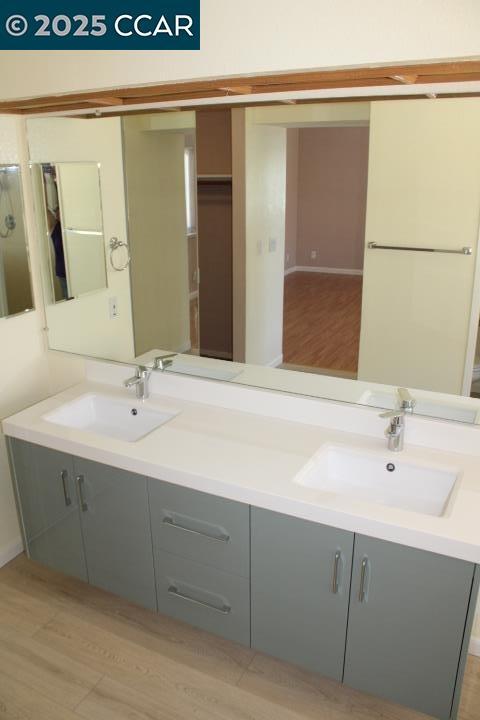 Building Photo - 151 Grenadine Way