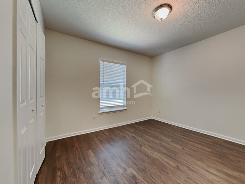 Building Photo - 4185 Ripken Cir E