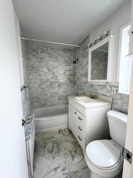 Bathroom - 51 W Hudson Ave