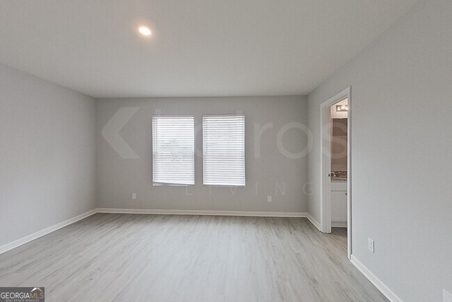 Building Photo - 2814 Jordan Ave