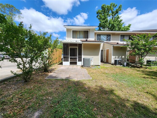 Building Photo - 6161 SW 8th Ln