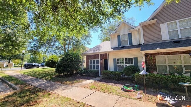 Building Photo - 255 Luzelle Dr