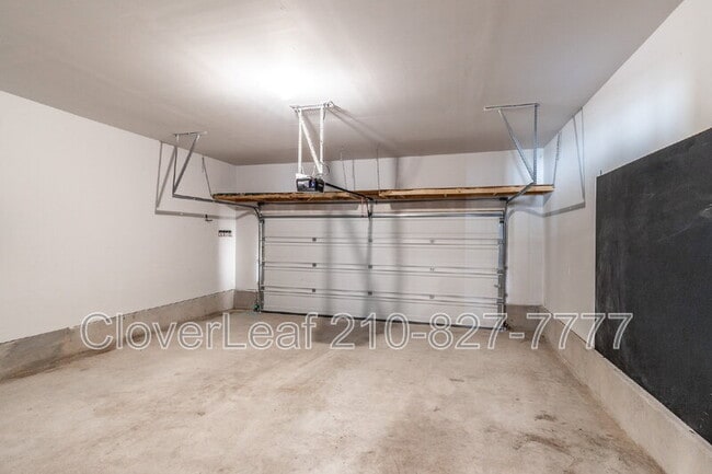 Building Photo - 13151 Bay Pt Wy