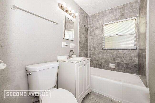 Building Photo - 4205 Connie St