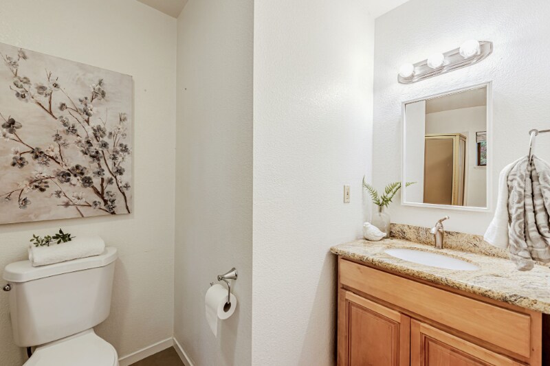 Building Photo - 5603 Sierra Springs Dr