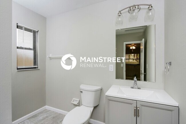 Building Photo - 3 Bedroom Pet-Friendly Home in Bradenton, FL with Main Street Renewal