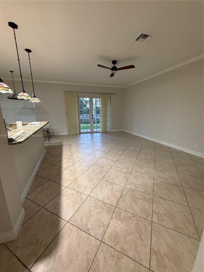 Building Photo - 1007 Nandina Dr