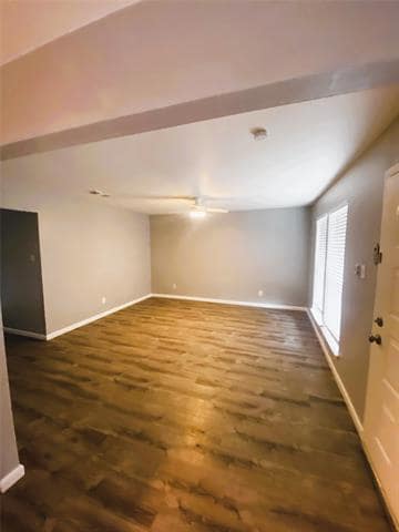 Building Photo - 1123 Saturn Dr