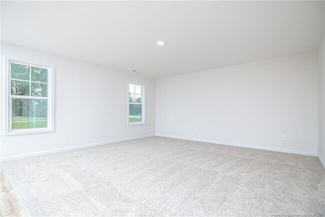 Building Photo - 5851 Panther Dr