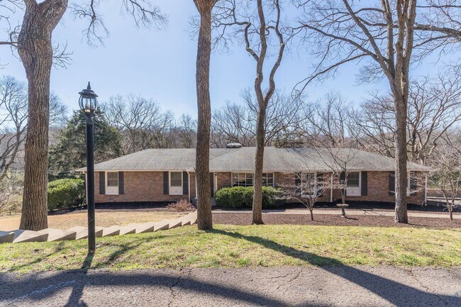 Building Photo - Shy's Hill Road Rental