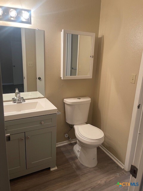 Building Photo - 512 Kellys Way
