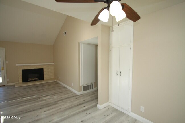 Building Photo - 684 Paseo Montecito