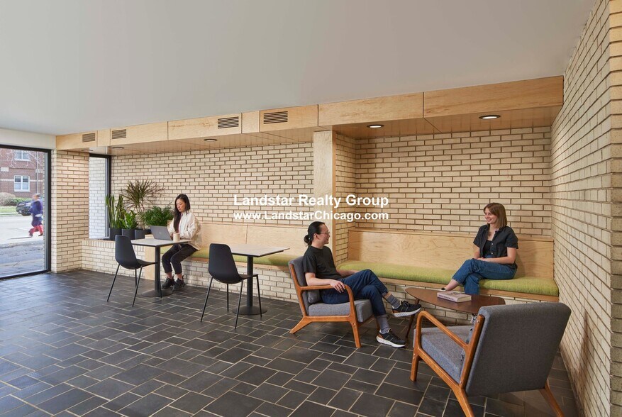 Building Photo - 1327 Chicago Ave