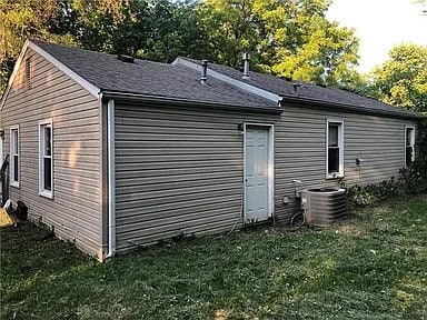 Building Photo - 6311 Longwood Ct