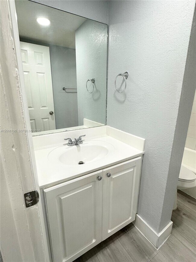 Building Photo - 9405 SW 76th St