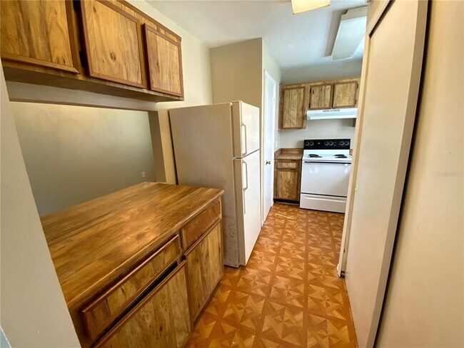 Building Photo - 4148 Pershing Pointe Pl