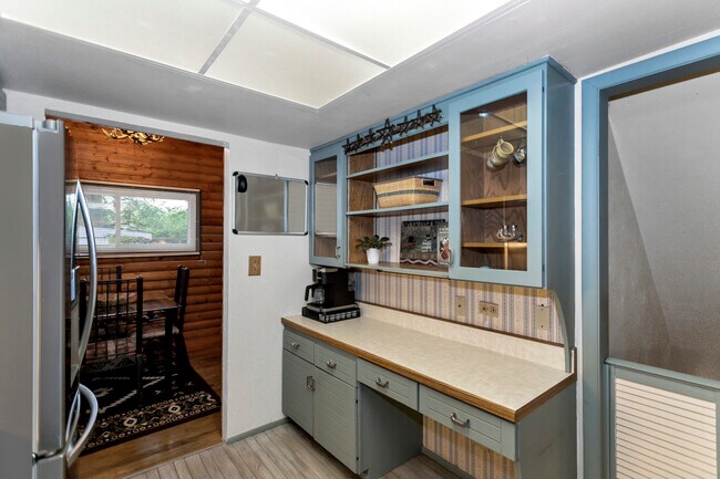 Building Photo - 1101 Sausalito Ct