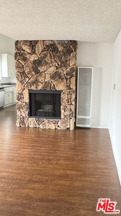 Building Photo - 3744 Delmas Terrace