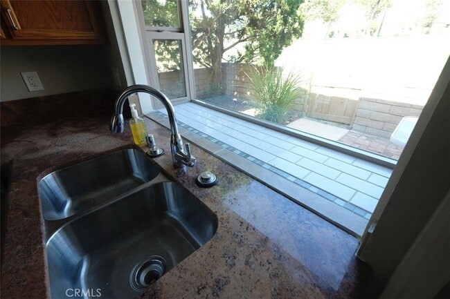 Building Photo - 318 S San Dimas Canyon Rd