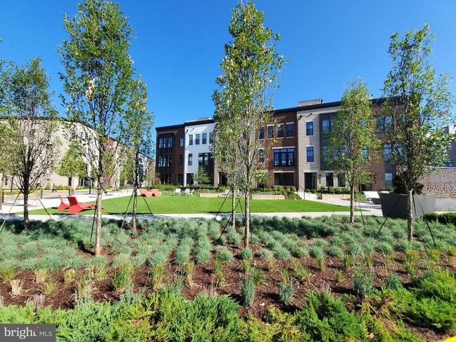 Building Photo - 7510 Sawyer Farm Wy