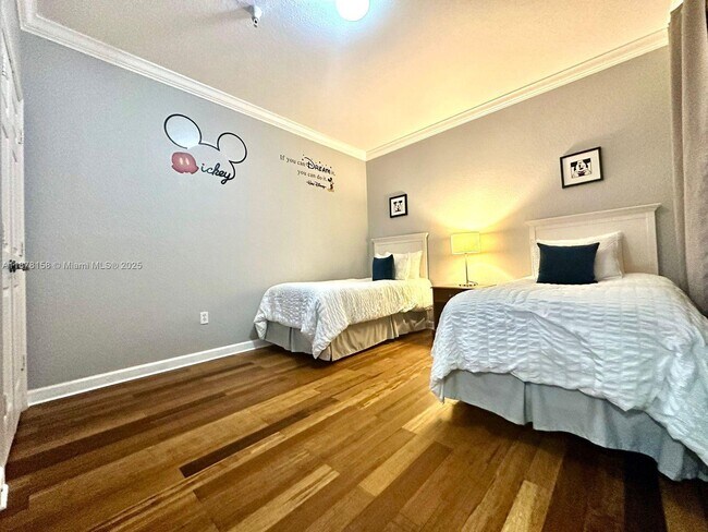 Building Photo - 1301 Tuscan Terrace