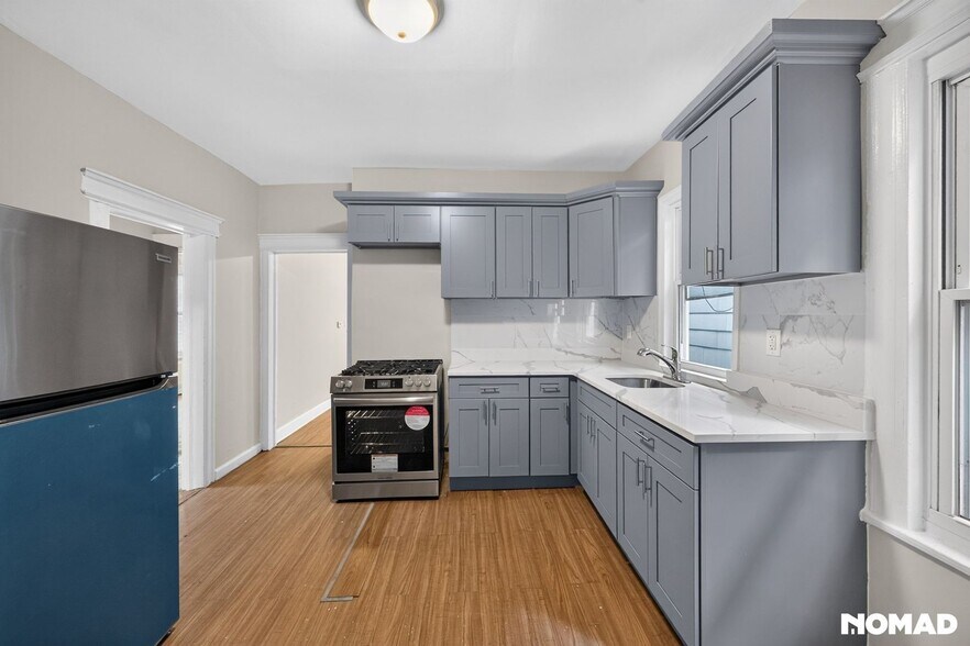 Building Photo - 155 N 16th St