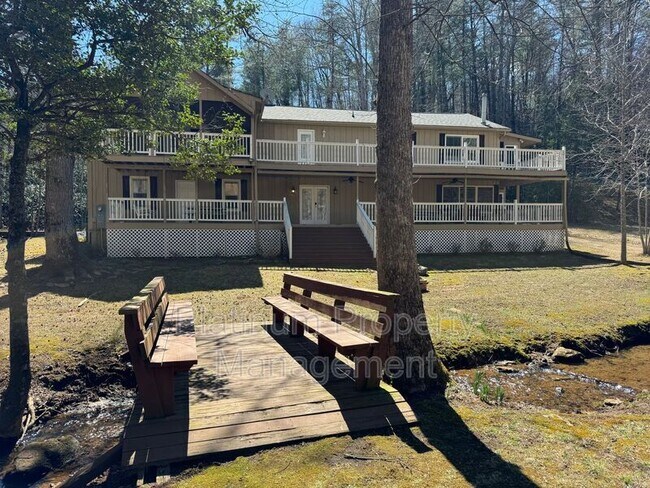 Building Photo - 971 Mountain Cove Rd