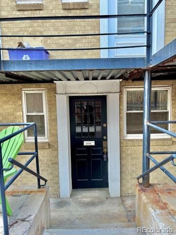 Building Photo - 4332 E 12th Ave