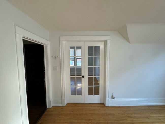 Building Photo - 1826 Pierce St NE