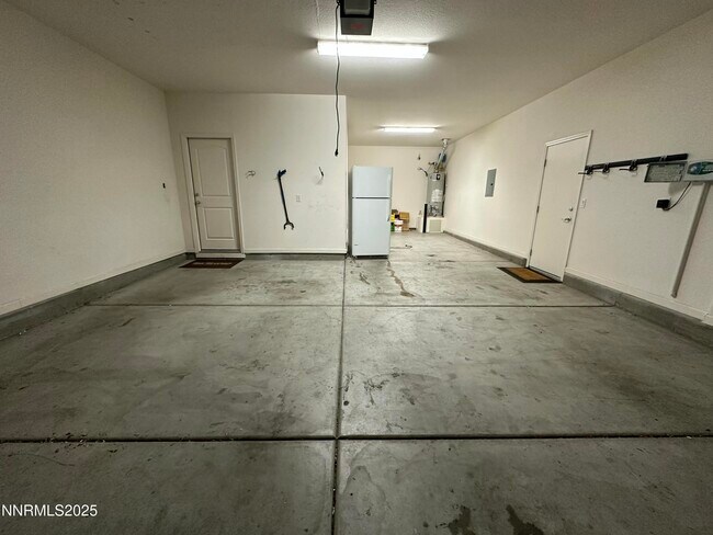Building Photo - 9885 Kerrydale Ct