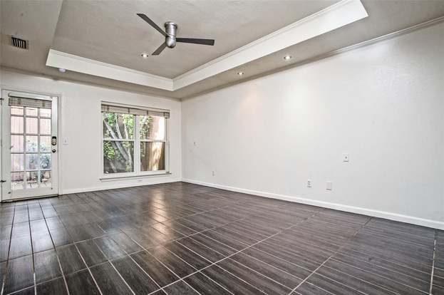 Building Photo - 9127 Valley Chapel Ln
