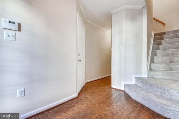 Building Photo - 4946 Lee Farm Ct