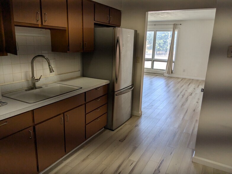 Building Photo - 2319 Cherry Hills Dr