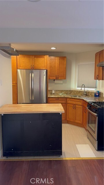 Building Photo - 410 N Glenwood Pl
